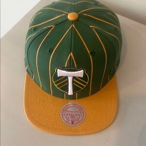 Mitchell & Ness Kids Green and Yellow Cap